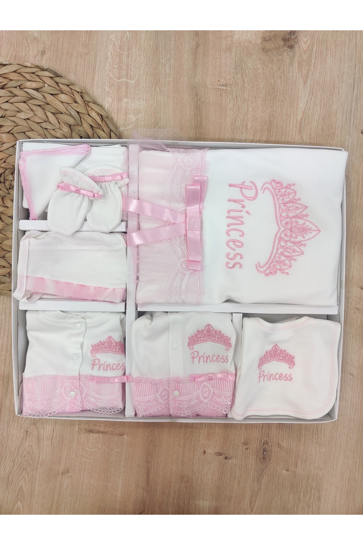 10’lu Kız Bebek Hastane Çıkışı Seti %100 Pamuklu Pembe Nakışlı