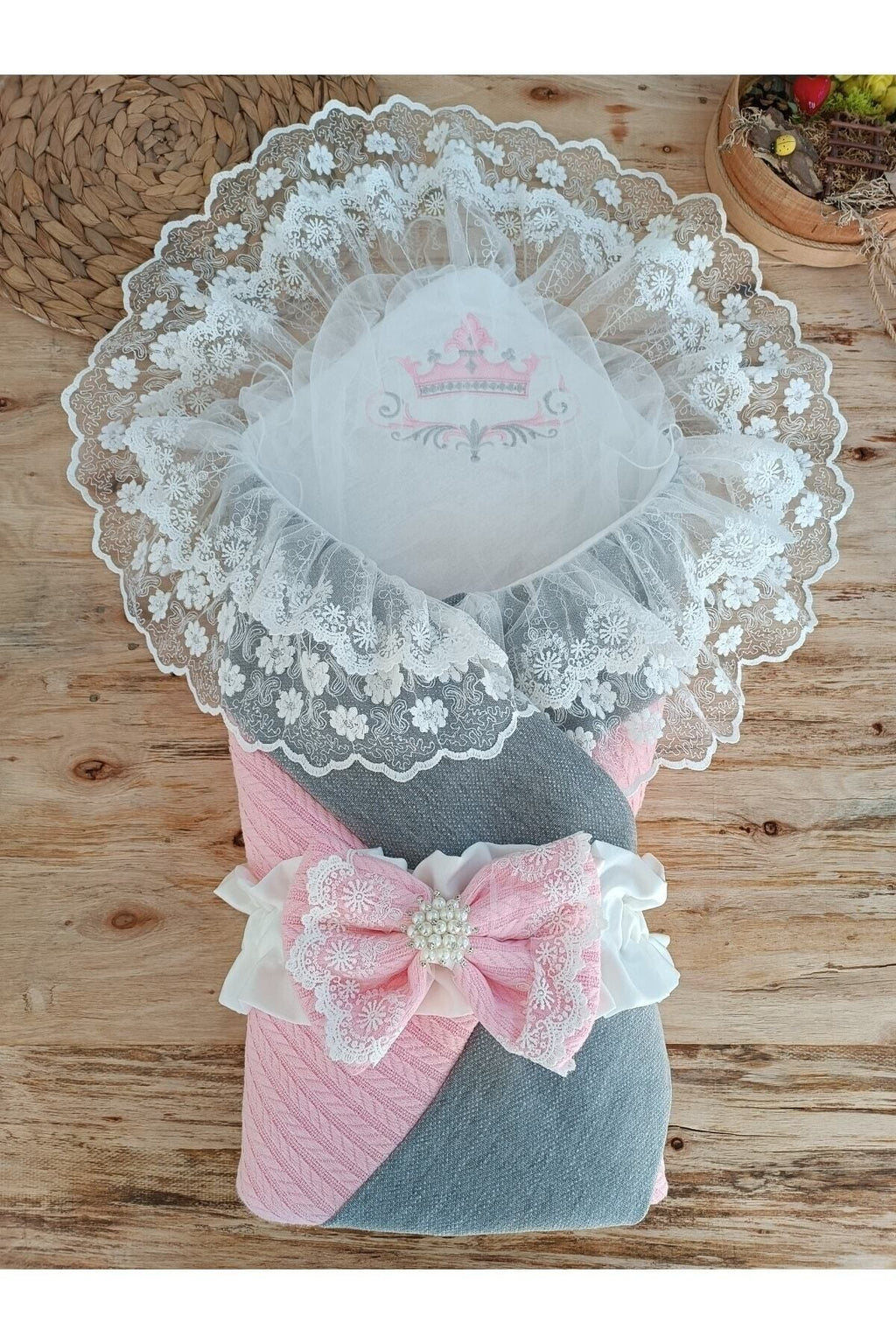 Pembe Triko Örgü Kız Bebek Batttaniyesi Kundağı Şık Dantelli Yenidoğan Hastane Çıkışı Hediyelik