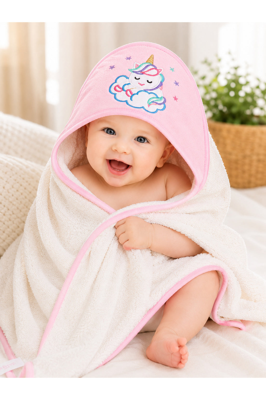 %100 Pamuklu Başlıklı & Unicorn Nakışlı Kız Bebek Banyo Havlusu- Yumuşak & Su Emici Havlu