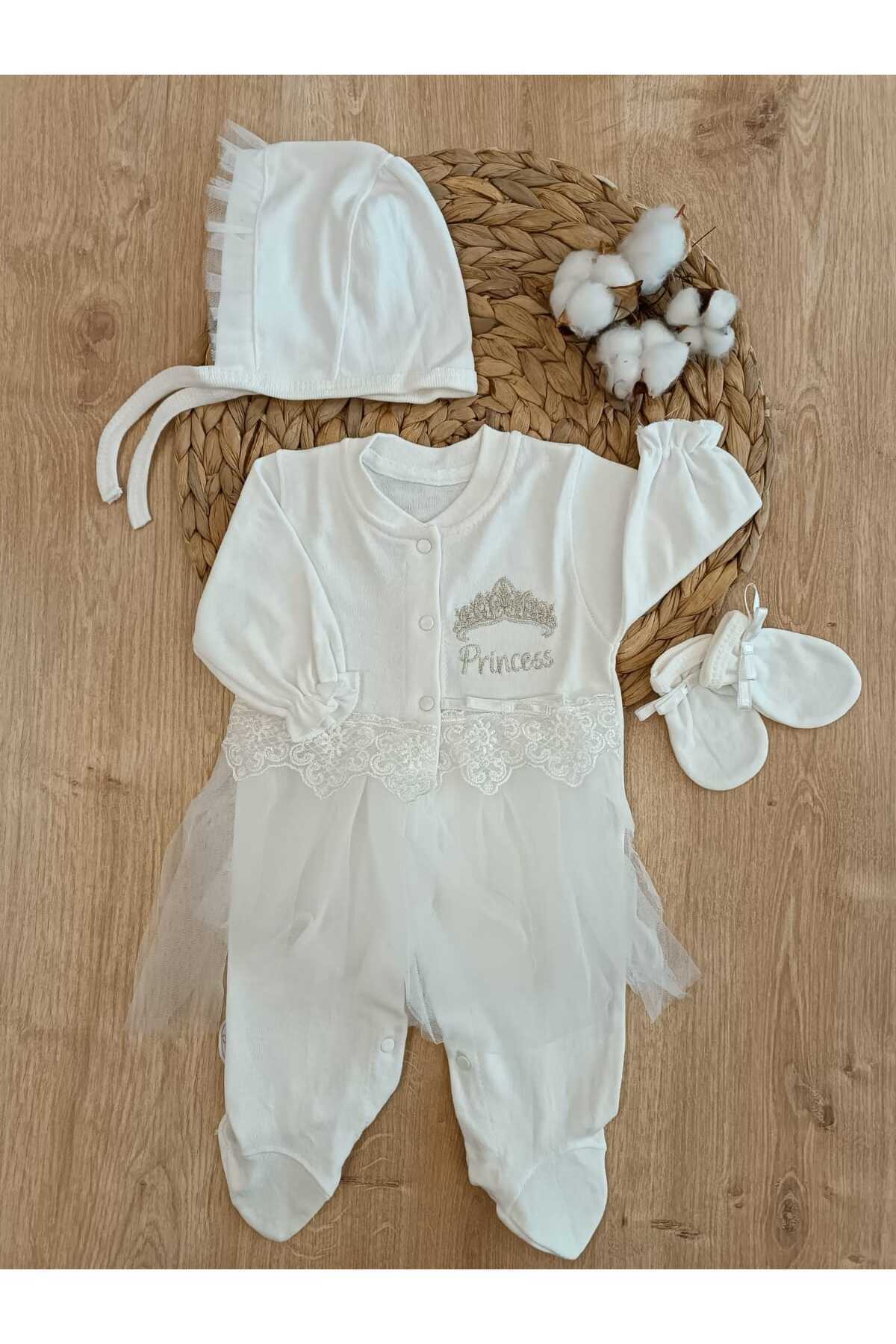 Yenidoğan 10’lu Hastane Çıkışı %100 Pamuklu Özel Tasarım Mevsimlik Nakışlı Kız Bebek Ekru Hediyelik Set
