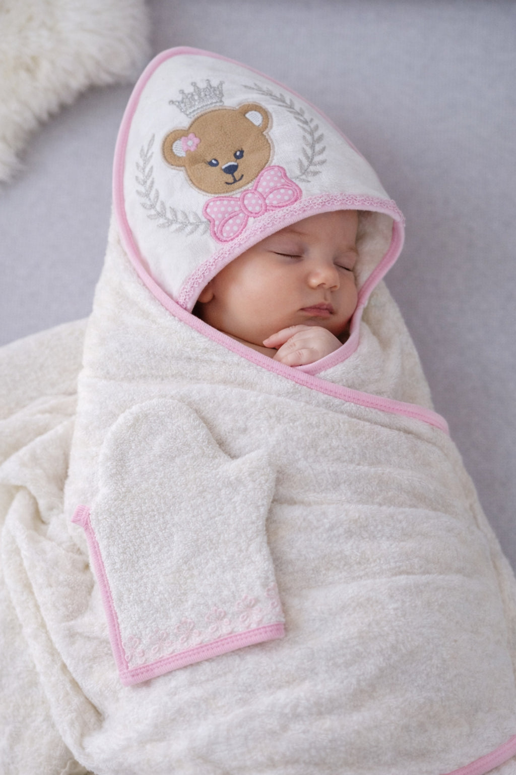 %100 Pamuklu & Başlıklı Kız Bebek Banyo Havlusu - Ayıcık Nakışlı & Yumuşak Bebek Havlusu