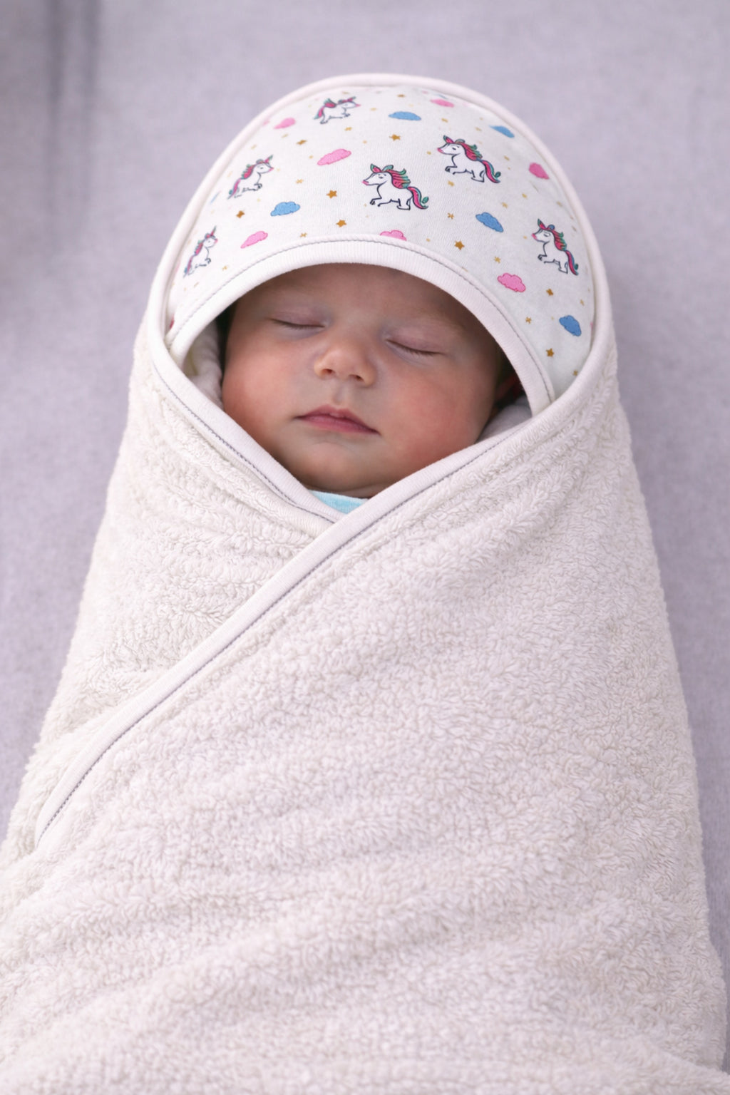 Unicorn Desenli %100 Pamuklu Başlıklı Kız Bebek Banyo Havlusu Yumuşak & Su Emici Havlu
