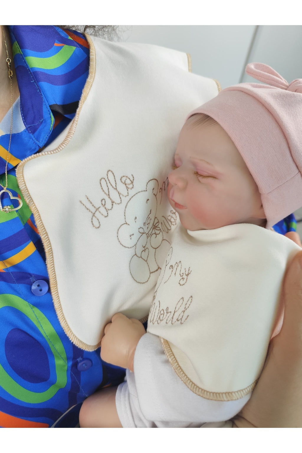 3'lü Anne Bebek Omuz Bezi Seti %100 Pamuklu Ter Mendili ve Mama Önlüğü