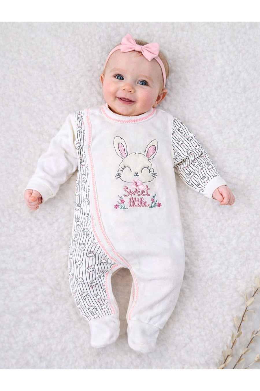 Pamuklu Tavşanlı Kız Bebek Tulumu