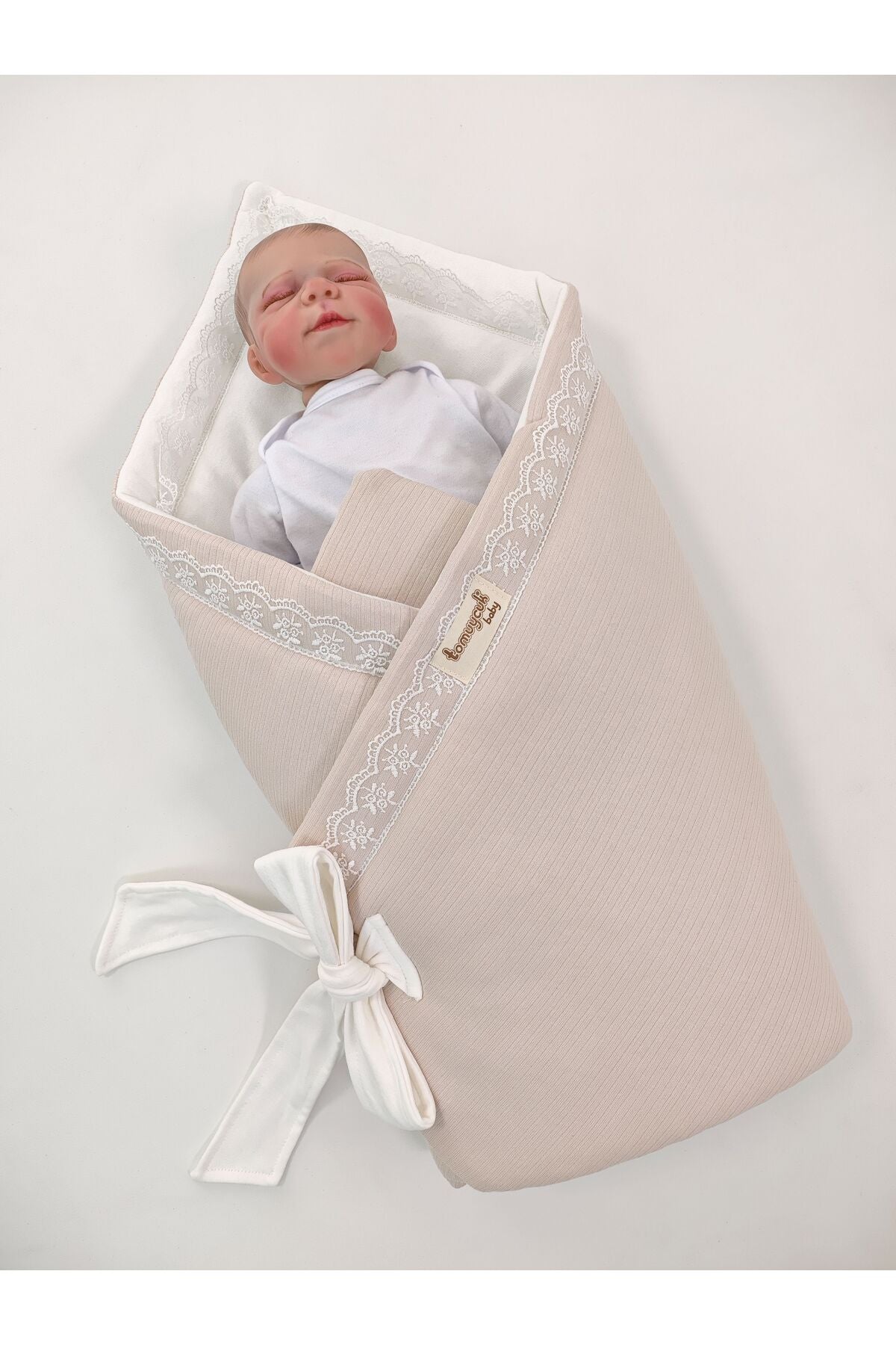 Dantelli Bebek Kundak Battaniye %100 Pamuklu 85x85 cm – Yumuşak & Rahat / Hediyelik