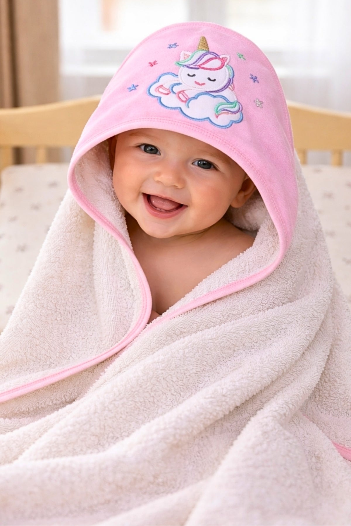 %100 Pamuklu Başlıklı & Unicorn Nakışlı Kız Bebek Banyo Havlusu- Yumuşak & Su Emici Havlu