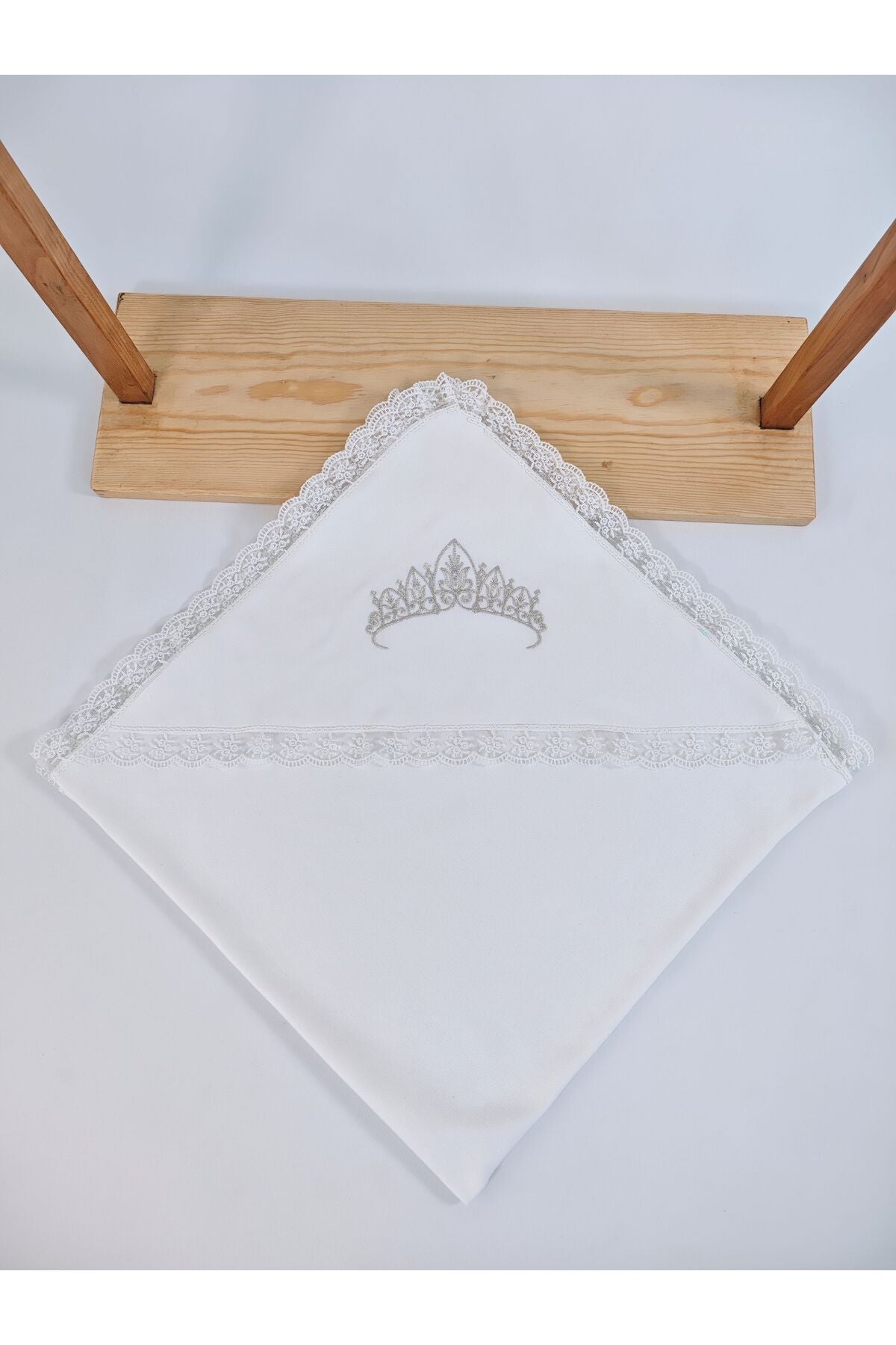 Ekru %100 Pamuklu Kız Bebek Battaniyesi Nakışlı Dantelli Puset Örtüsü Hediyelik Yenidoğan 90x90cm